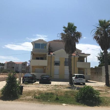 Jersani Appartement Murter Buitenkant foto