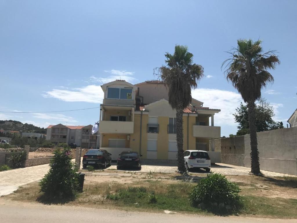 Jersani Appartement Murter Buitenkant foto